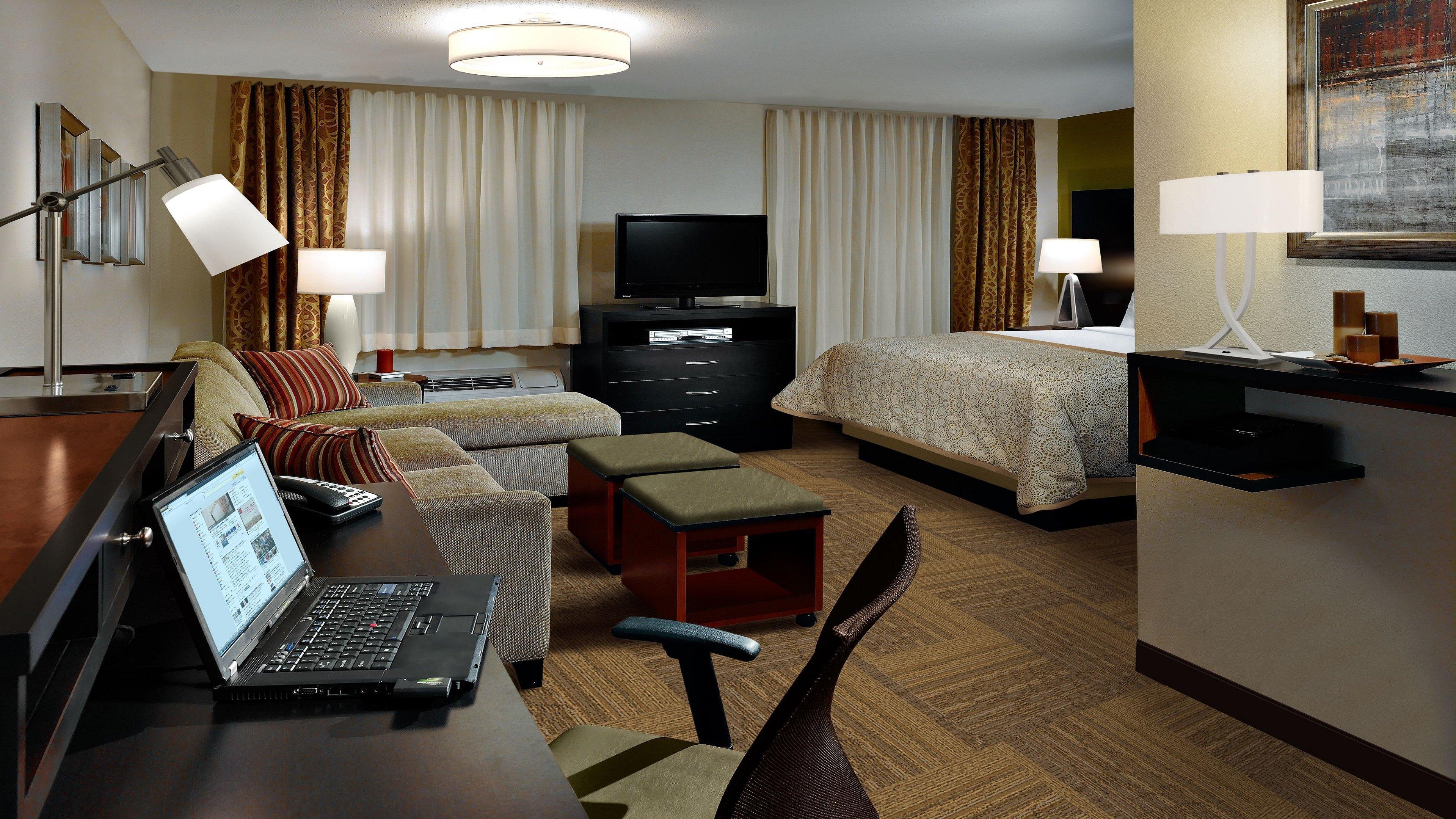 Staybridge Suites Dearborn By Ihg Ngoại thất bức ảnh