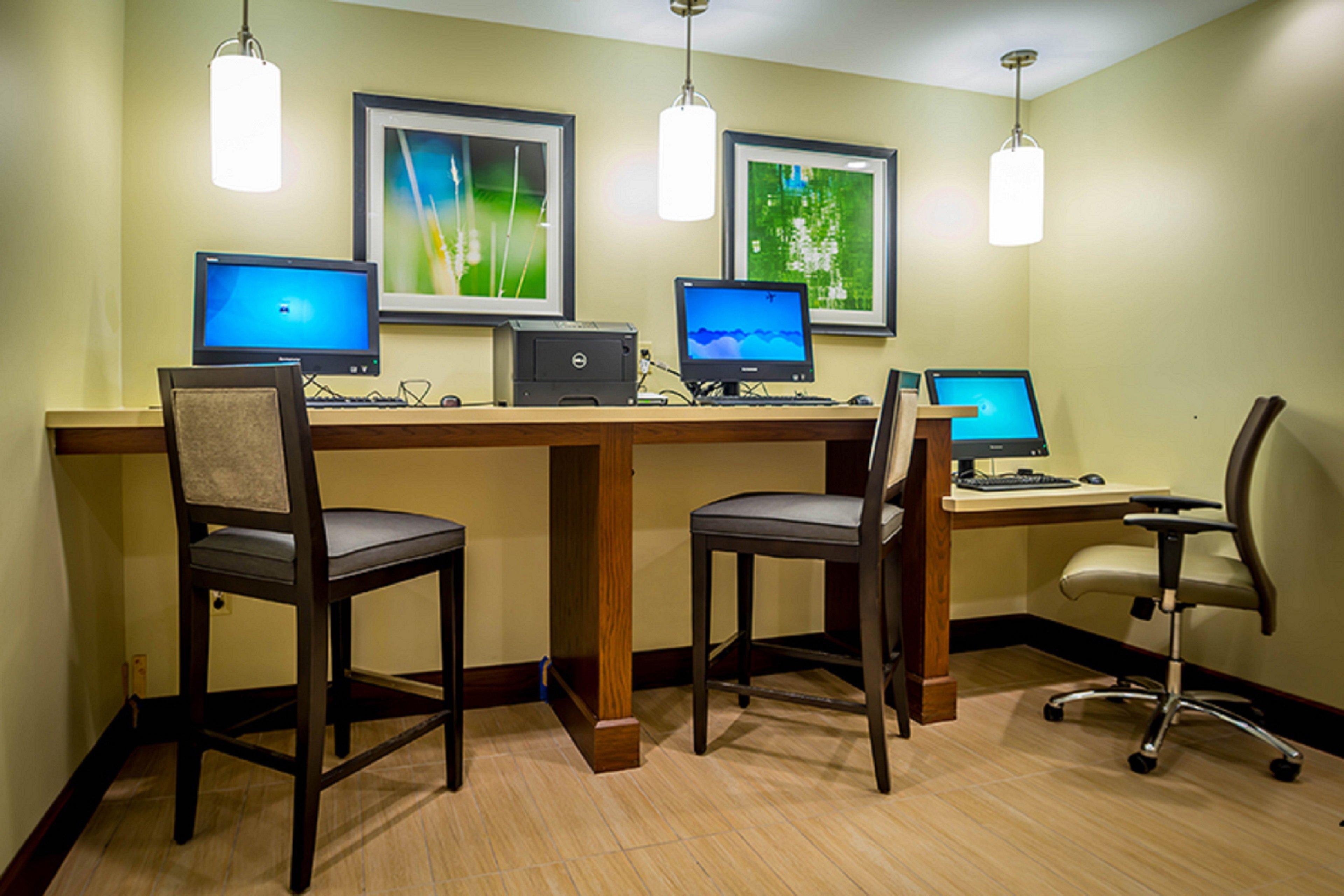 Staybridge Suites Dearborn By Ihg Ngoại thất bức ảnh