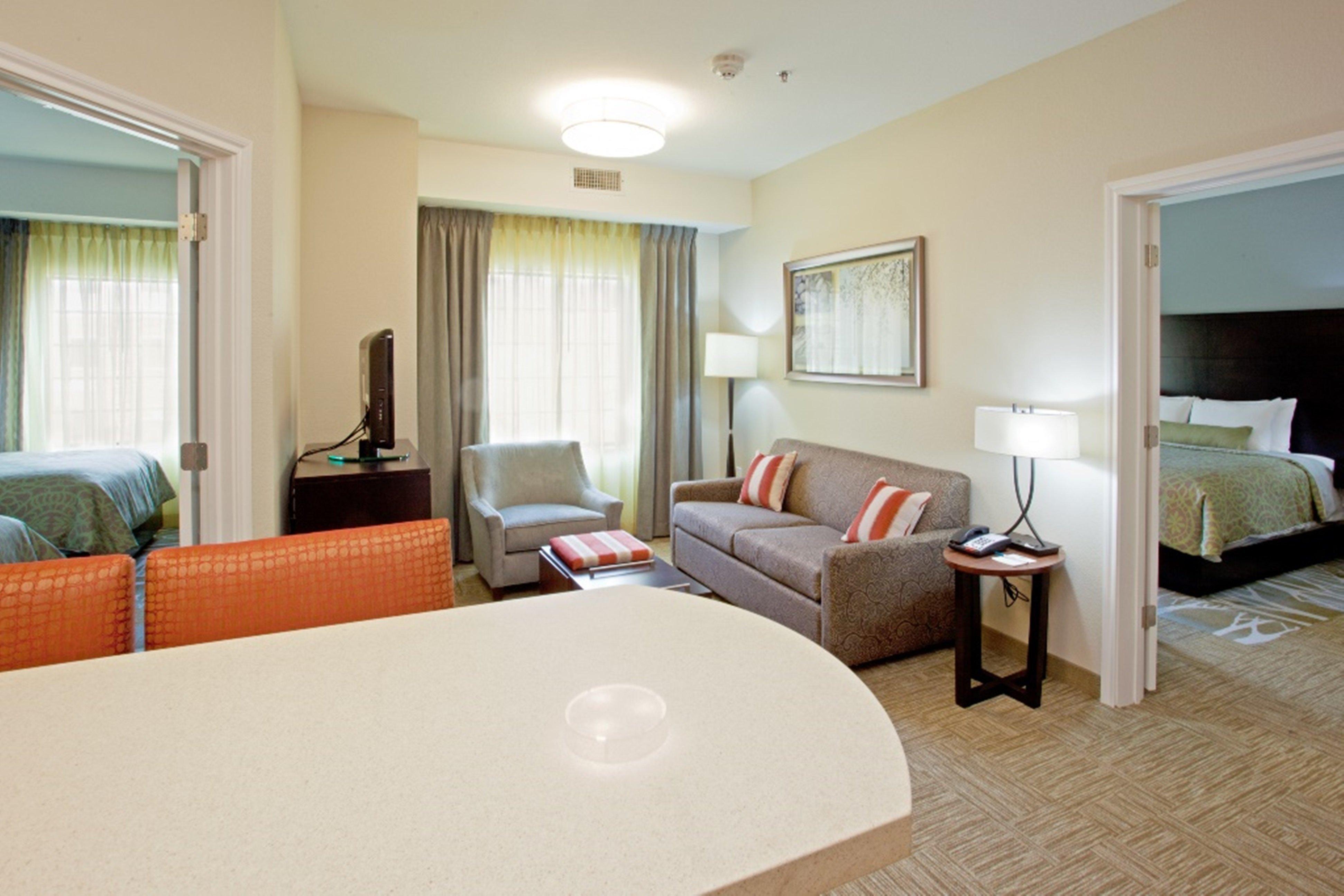 Staybridge Suites Dearborn By Ihg Ngoại thất bức ảnh