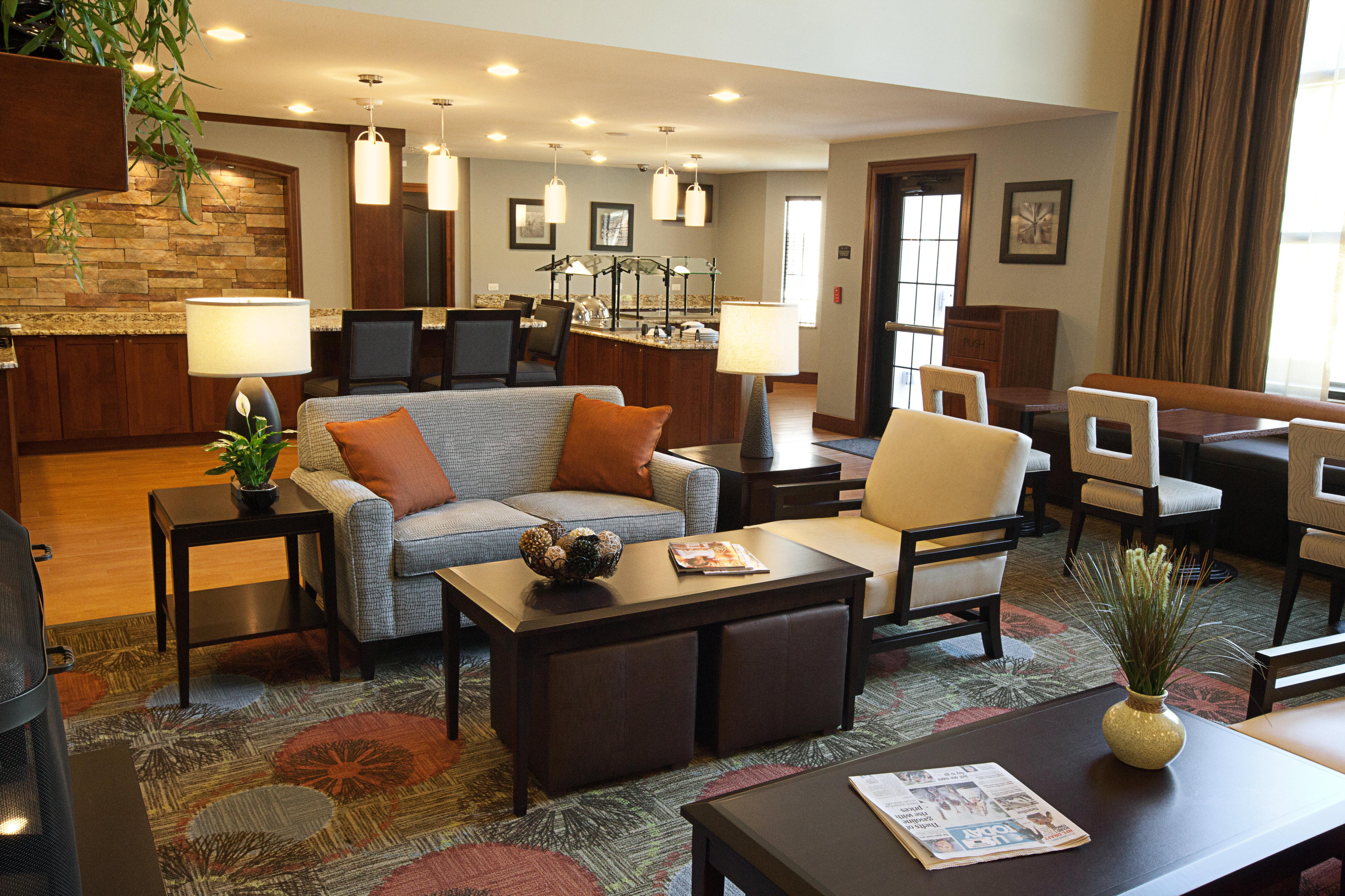 Staybridge Suites Dearborn By Ihg Ngoại thất bức ảnh